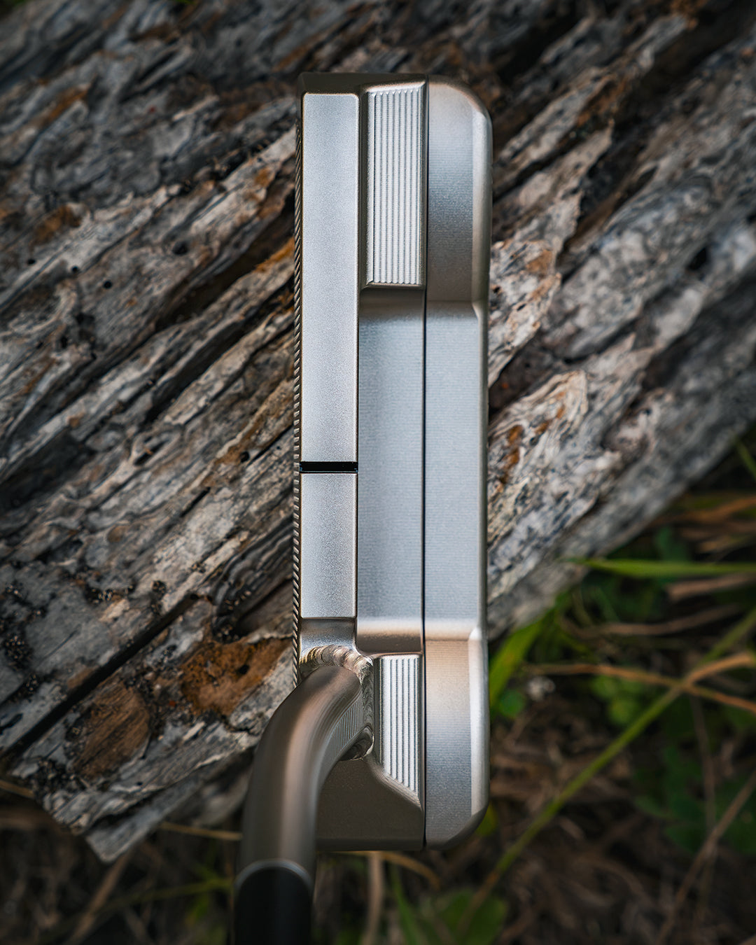 1 of 1 Bespoke 1.0-R Flow Neck